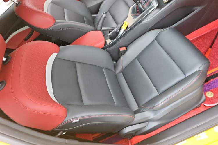 Used MG 5 2021 180 DVVT Manual Youth Luxury Edition