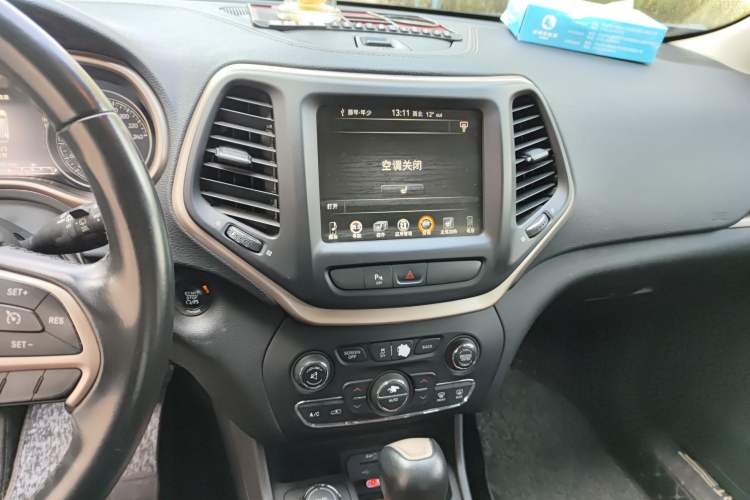 Used Jeep Cherokee 2016 2.4L Professional Edition