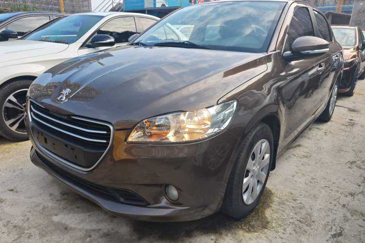 Used Peugeot 301 2016 1.6L Manual Happiness Edition