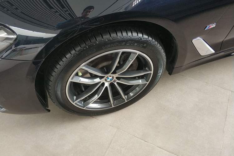 Used BMW 5 Series 2022 Second Facelift 525Li M Sport Package
