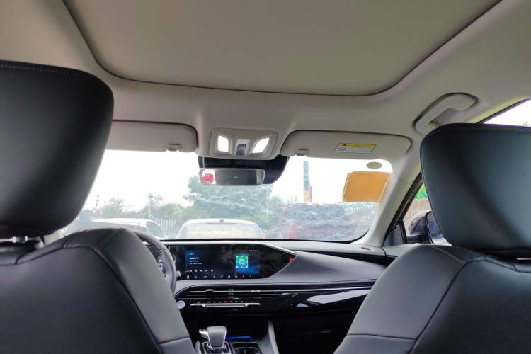 Used Dongfeng Aeolus Huge 2022 Mach Power 1.5T DareDrive Edition · Smart