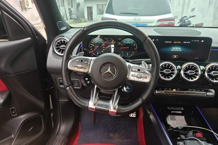 Used Mercedes-Benz GLB AMG 2021 AMG GLB 35 4MATIC
