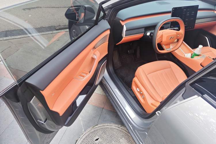 Used ONVO L60 2025 Model—60 kWh Rear-Wheel-Drive Version