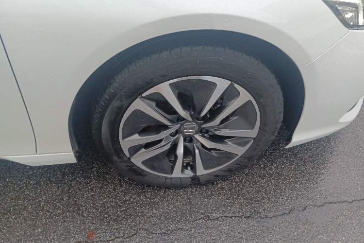 Used Honda Inspire 2022 Lingpai Hybrid 2.0L Pure Elegant Edition Right Front Wheel Hub