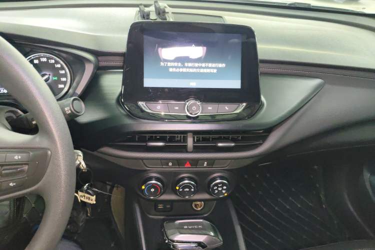 Used Buick Verano 2023 Pro Le Yi Edition