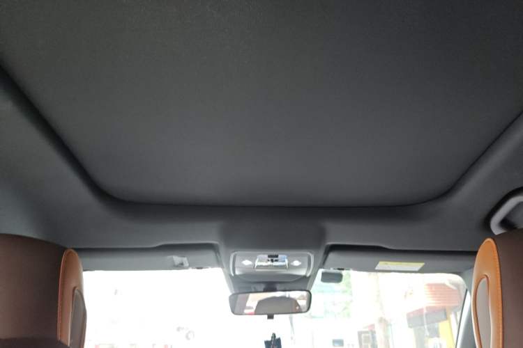 Used BYD Song Pro New Energy 2023 Champion Edition DM-i 110KM Beyond Model Headliner