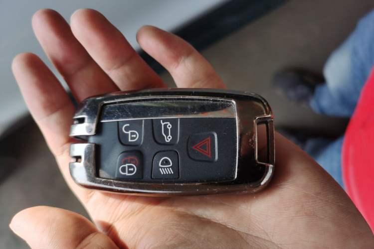 Used Land Rover Discovery 2017 3.0 SC V6 S
