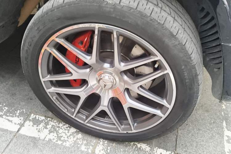 Used Mercedes-Benz G-Class AMG 2021 AMG G 63 Right Front Wheel Hub