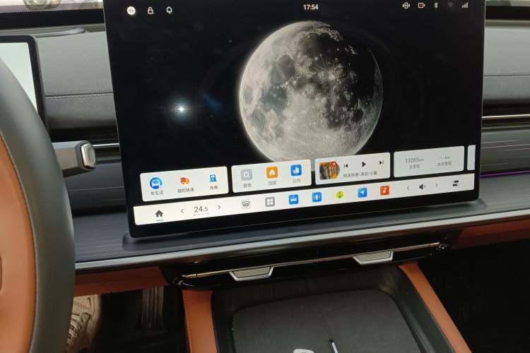 Used Dongfeng eπ eπ007 2025 Model Pure-Electric 565 All-Wheel-Drive Max Leading Edition