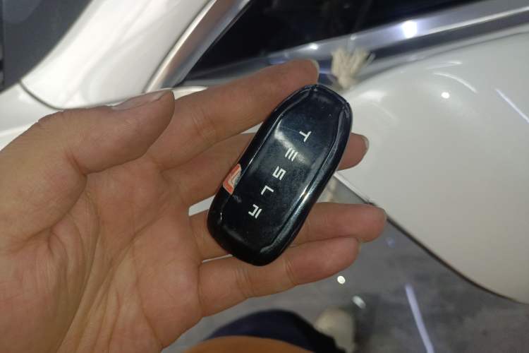 Used Tesla Model 3 2019 Standard Range Rear-Drive Upgraded Version Vehicle Key