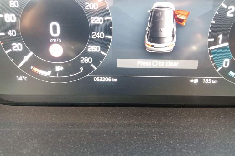 Used Land Rover Discovery Sport 2024 Performance Tech Edition
