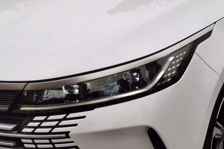 Used BYD Destroyer 05 2022 DM-i 120KM Prestige Model
