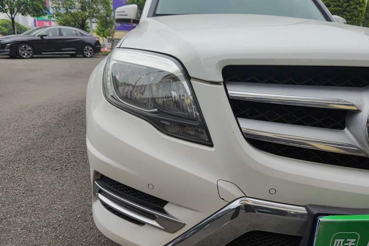 Used Mercedes-Benz GLK-Class 2015 GLK 260 4MATIC Dynamic Edition Ultimate Version
