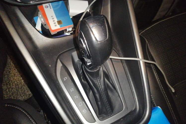 Used Ford Escort 2015 1.5L Automatic Fashion Model Gear Lever