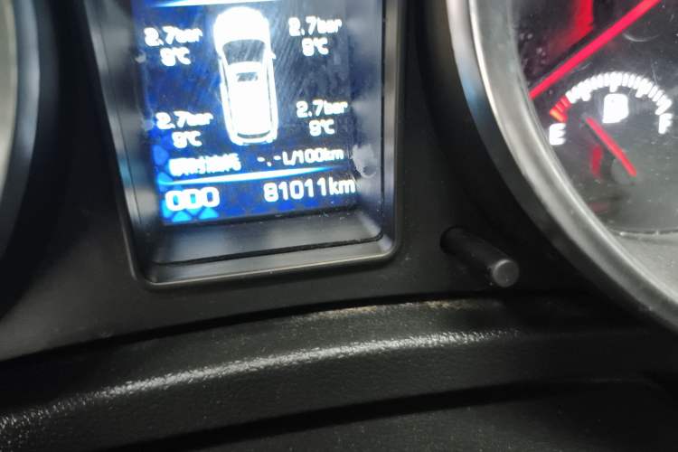 Used Huanghai N3 2017 2.4T Automatic Two-Wheel Drive Supreme Edition 4K22D4T
