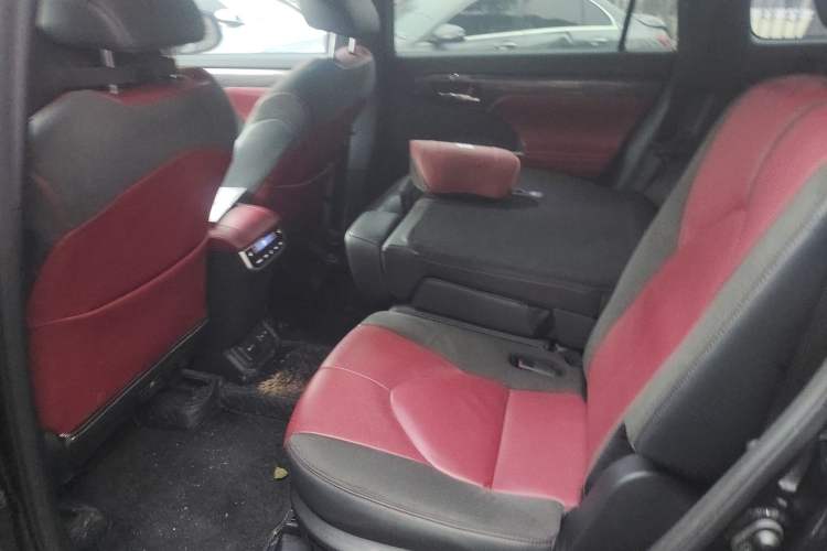 Used Toyota Crown Kluger 2024 2.5L HEV Four-Wheel Drive Flagship Edition
