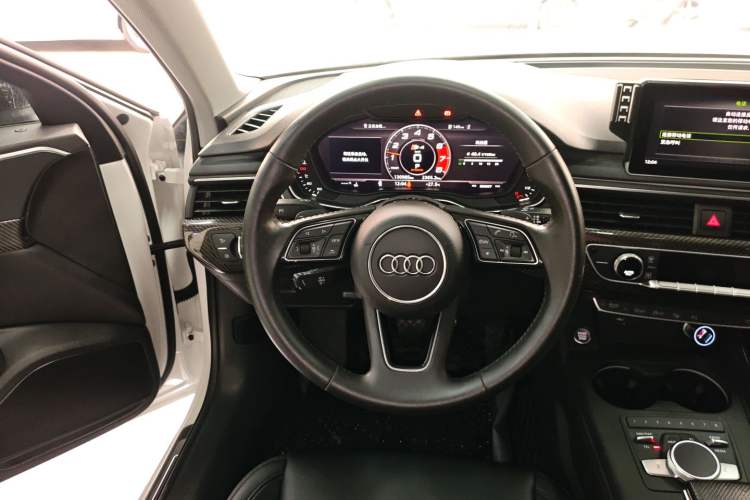 Used Audi A4L 2019 40 TFSI Fashion Edition China VI Emission Standard