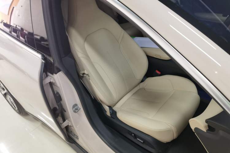 Used Nio ET5 2022 75 kWh
