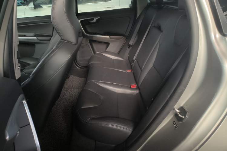 Used Volvo XC60 2015 T5 Smart Upgrade Model