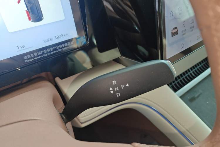 Used BYD Xia 2025 DM-i 1.5T 180km Beyond Edition
