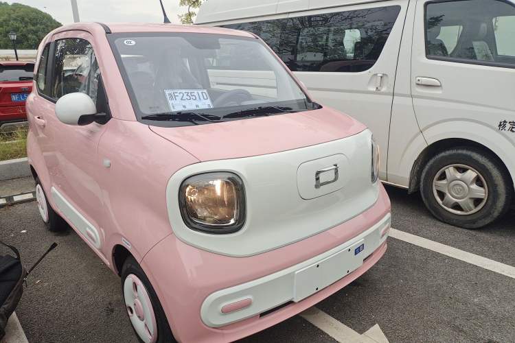 Used Bestune Pony 2025 222km Range Agile Horse
