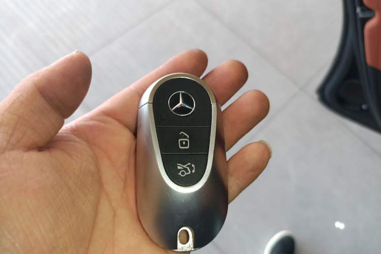 Used Mercedes-Benz S-Class 2023 Updated S 400 L Business Version Vehicle Key