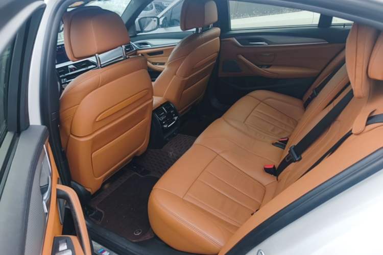 Used BMW 5 Series 2018 Restyled 530Li Luxury Edition M Sport Package