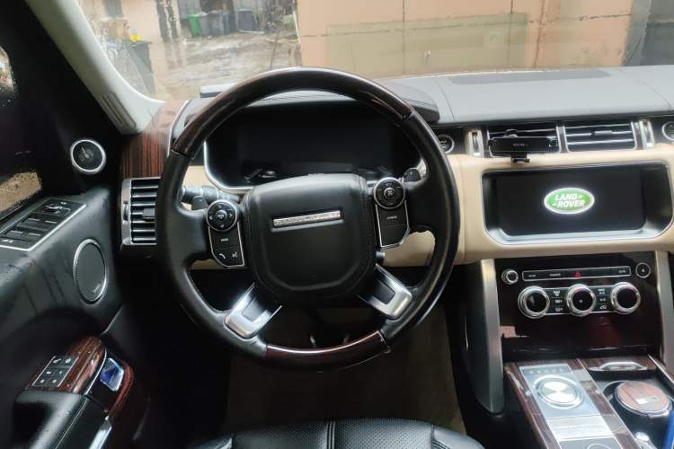 Used Land Rover Range Rover 2017 3.0 SC V6 Vogue