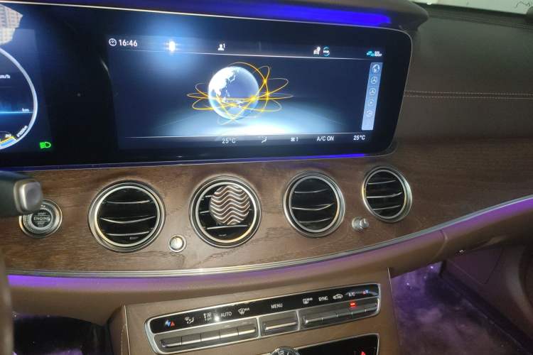 Used Mercedes-Benz E-Class 2019 Restyled E 300 L Luxury Edition
