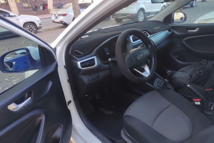 Used Hyundai Verna (older generation) 2020 1.4L Manual GL Refreshed Edition
