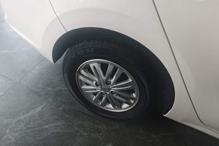 Used Kia Pegas 2019 1.4L Automatic Value Edition National VI Standard Right Rear Wheel Hub