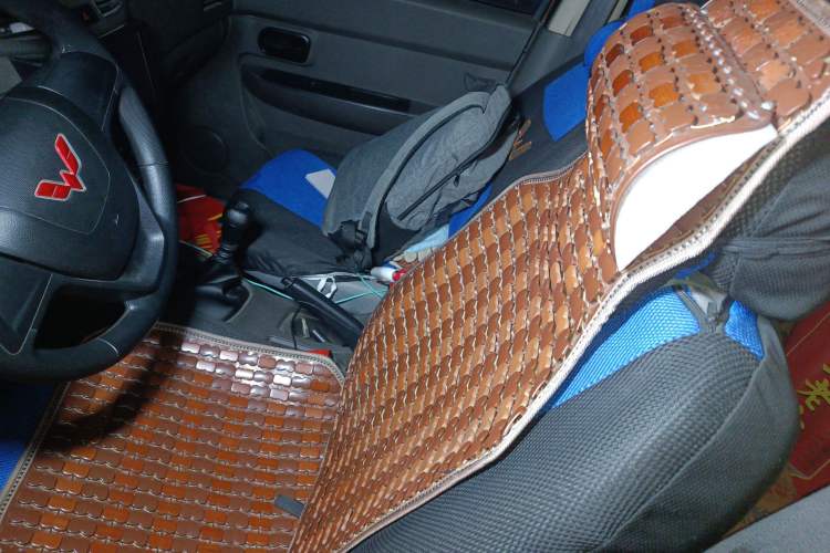 Used Wuling Hongguang 2019 1.5L S Basic Version China VI Standard LAR