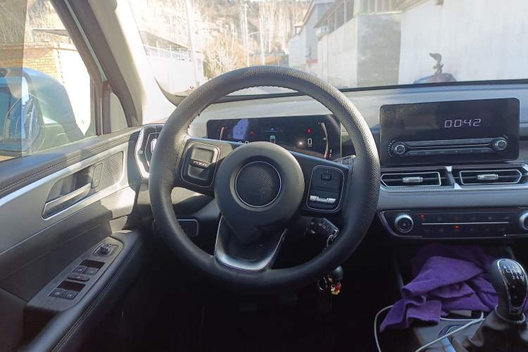 Used Great Wall King Kong Poer 2023 2.0T Manual Gasoline 4x4 Base-Trim Long-Box GW4C20C Steering Wheel