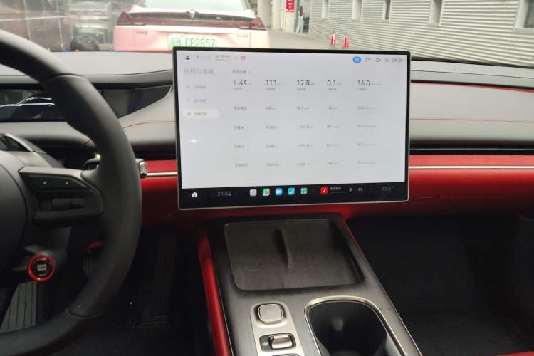 Used Xiaomi Auto SU7 2024 Rear-Drive Ultra-Long Range Advanced Pro-Level Intelligent Driving Version