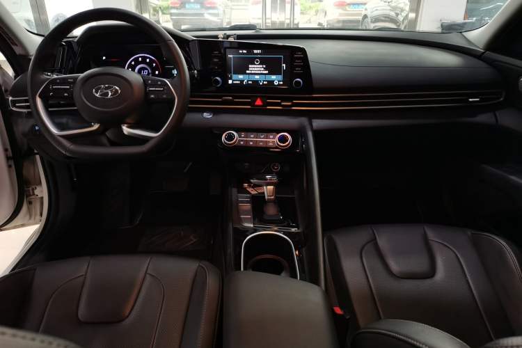 Used Hyundai Elantra 2022 1.5L CVT GLX Elite Edition