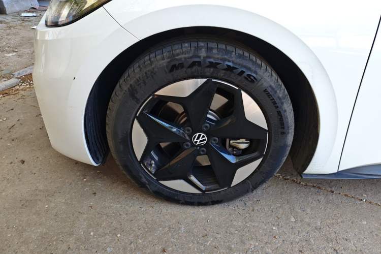 Used Volkswagen ID.3 2025 Revised Version Smart Edition Outstanding Grade Left Front Wheel Hub