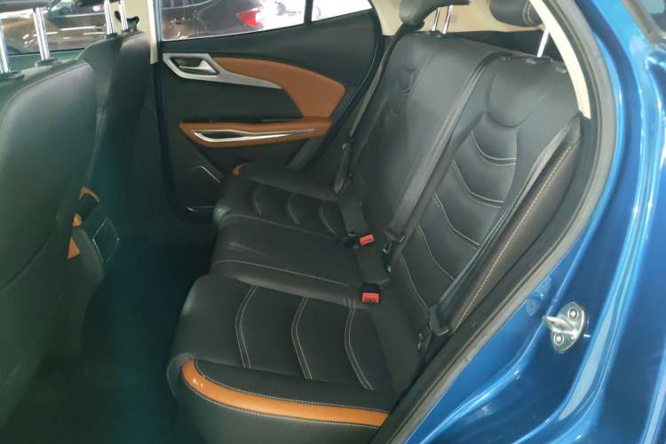 Used Zotye T300 2017 1.5T Manual Luxury Model
