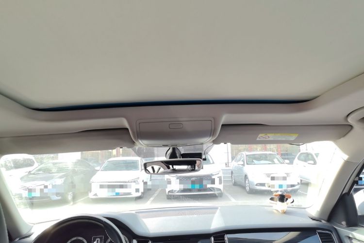 Used Skoda Kodiaq 2017 TSI330 7-Seater Two-Wheel-Drive Luxury Edition Headliner