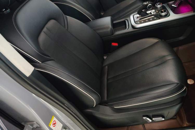 Used Tank 300 2021 City Edition 2.0T—Truly Stylish