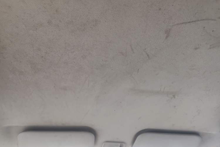 Used Wuling Rongguang V 2015 1.2L Practical Model Headliner