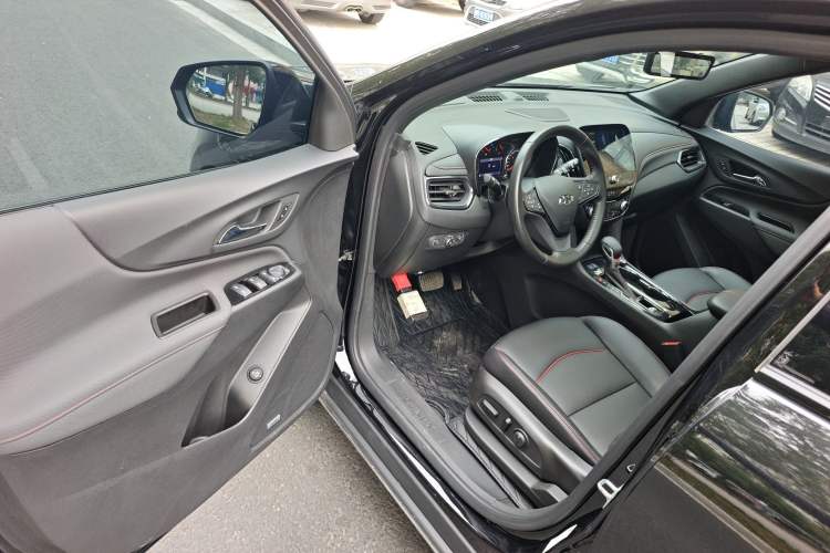 Used Chevrolet Equinox 2022 Mild Hybrid 550T RS Four-Wheel Drive Intelligent Guardian Edition