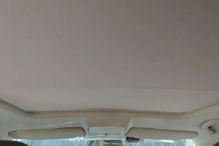 Used Volkswagen Bora 2013 1.6L Automatic Comfort Model Headliner