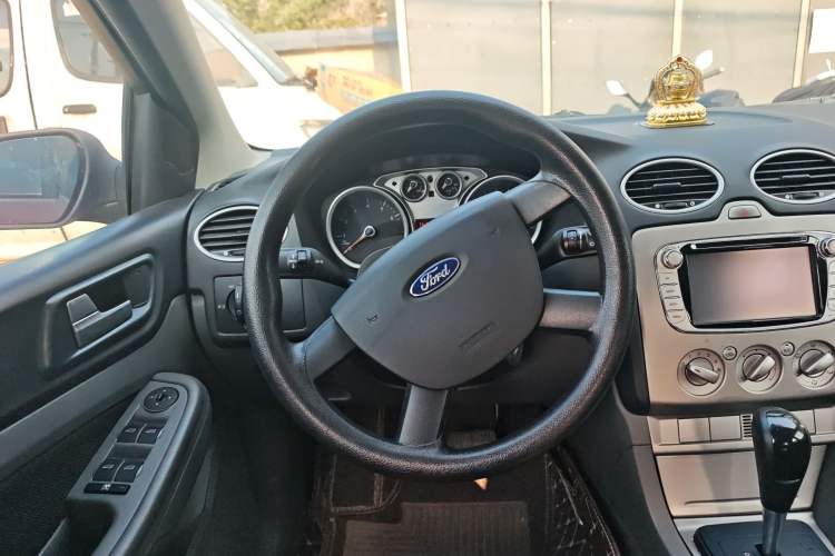 Used Ford Focus 2013 Hatchback Classic 1.8L Automatic Base Model