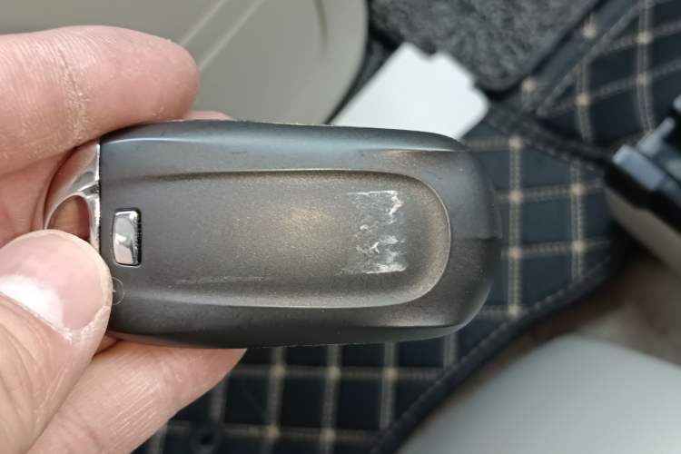 Used Buick GL8 2021 Land Cruiser Executive Class 652T Luxury Model