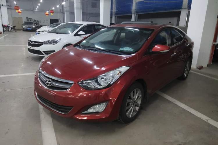Used Hyundai Elantra (5th Generation / Langdong) 2012 1.6L Manual Leading Model
