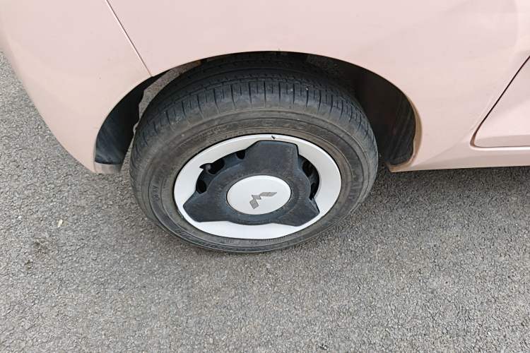 Used Wuling Hongguang MINIEV 2022 Macaron Premium Model – Lithium Iron Phosphate
