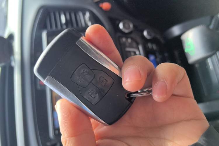 Used Geely Auto GX7 2015 Sports Edition 2.0L Automatic Prestige Model