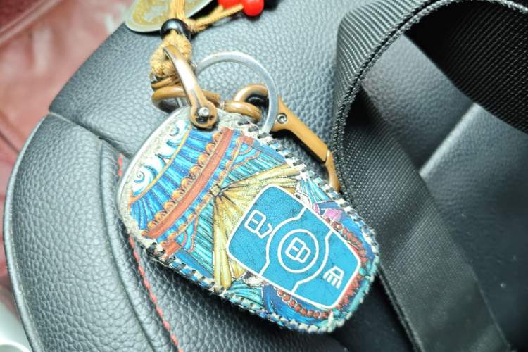 Used Haval H6 2016 Upgraded Model 1.5T Automatic Two-Wheel Drive Elite Version Vehicle Key