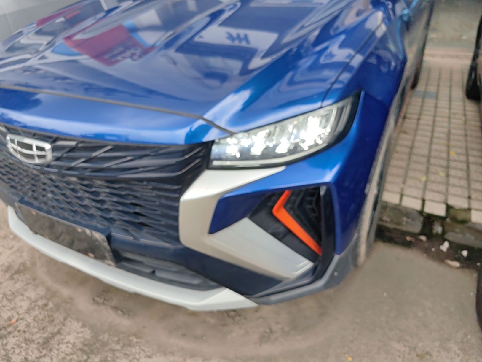 Geely Auto Emgrand X7 Sport 2022 Boyue X 1.8TD DCT Smart Model — снимка 8