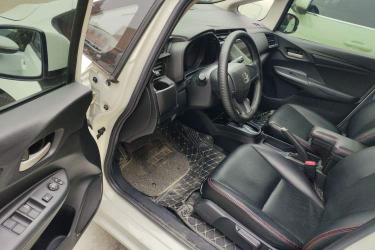 Used Honda Fit 2018 1.5L CVT Comfort Version
